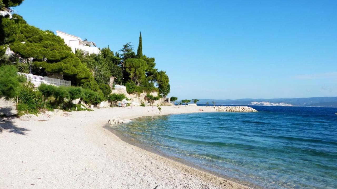 Beach Apartments Nemira Omiš Eksteriør billede