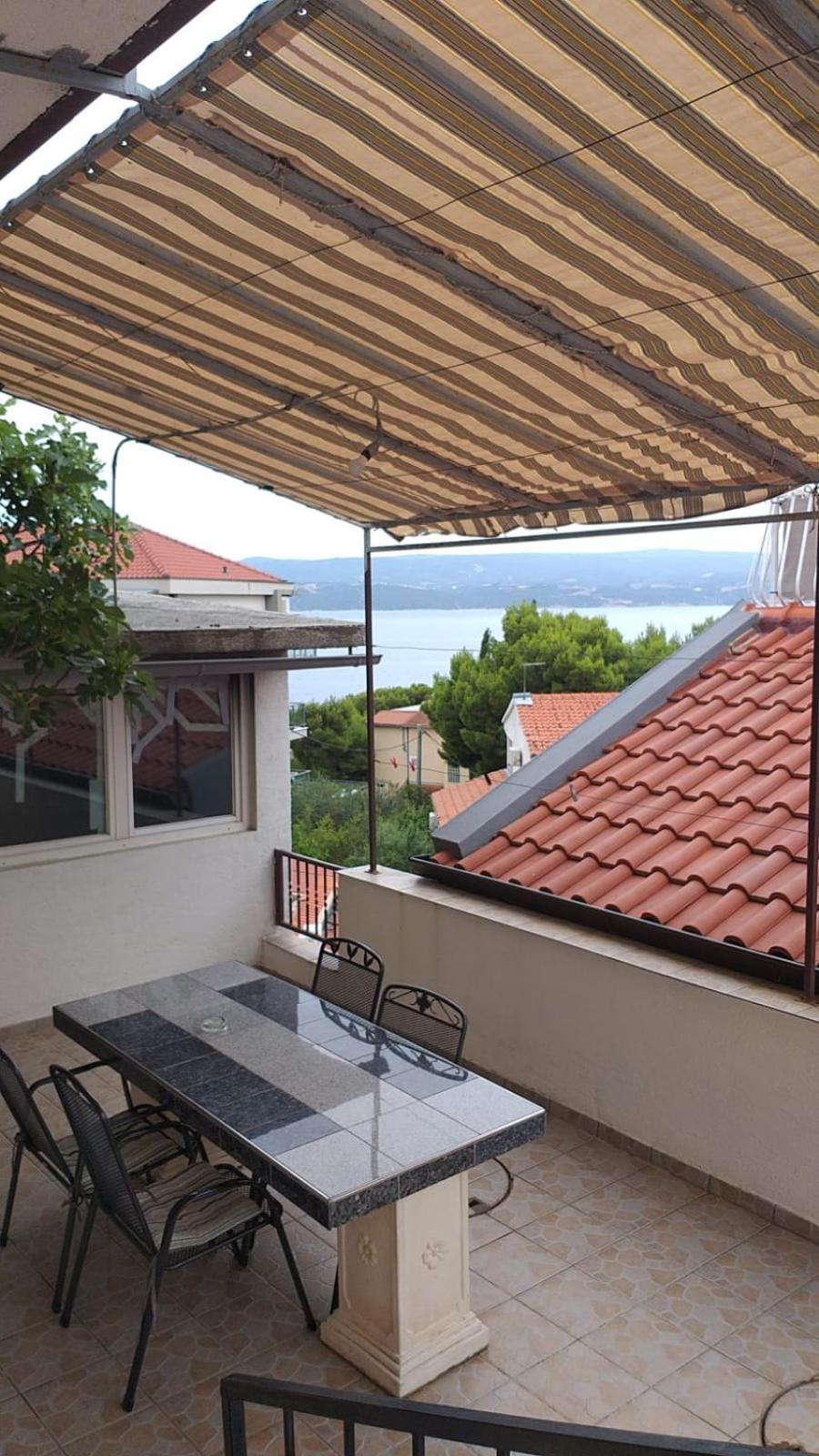 Beach Apartments Nemira Omiš Eksteriør billede
